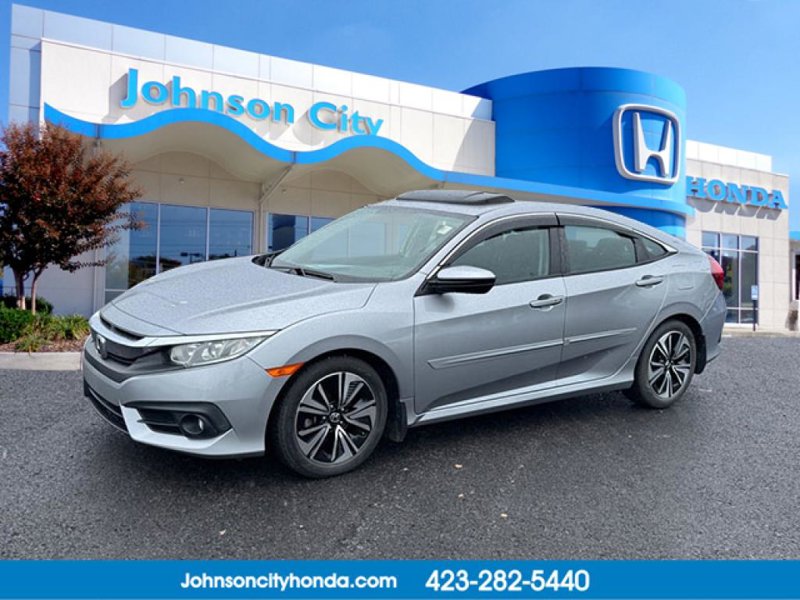 Certified 2018 Honda Civic EX-T image 1