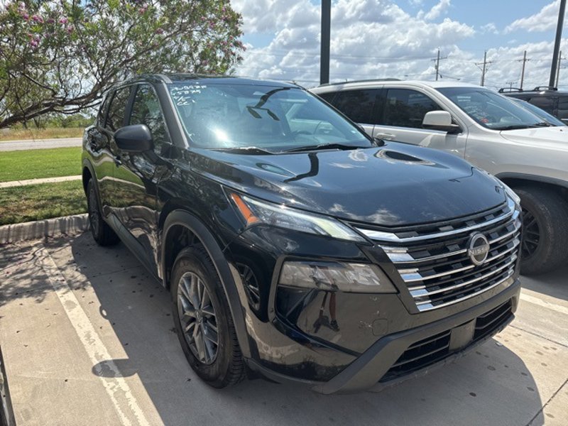 Certified 2024 Nissan Rogue S image 1