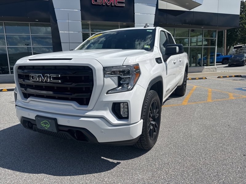 Certified 2020 GMC Sierra 1500 Elevation w/ Elevation Value Package image 1