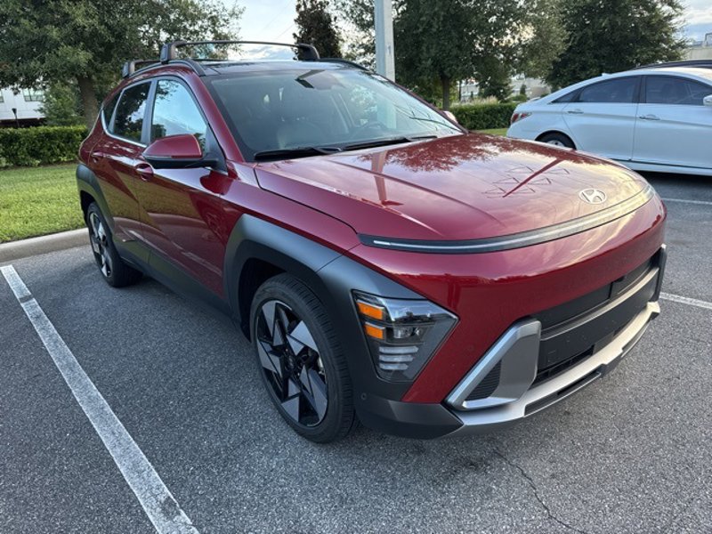 Certified 2025 Hyundai Kona Limited image 1