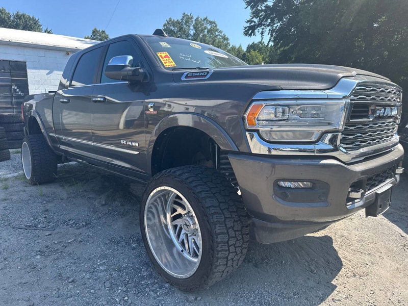 Used 2020 RAM 2500 Limited image 1