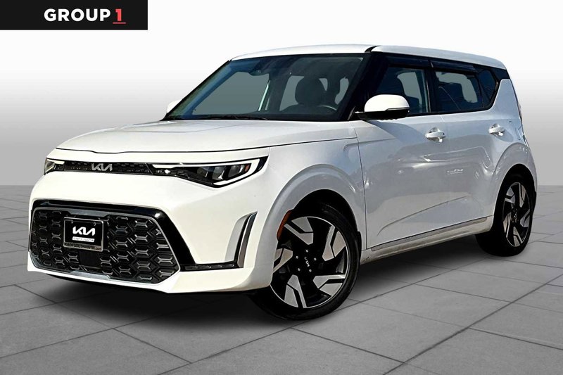 Certified 2023 Kia Soul GT-Line w/ GT-Line Technology Package image 1