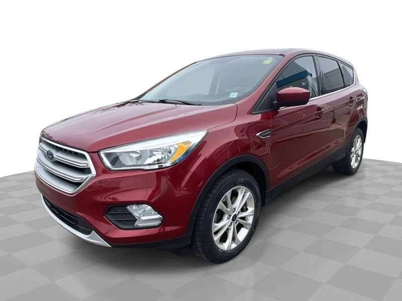 Used 2017 Ford Escape SE image 1