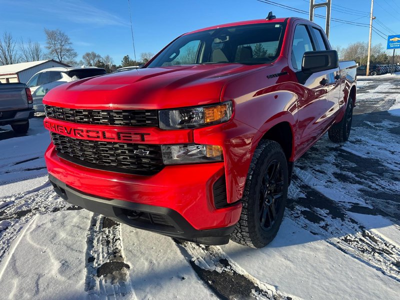 Certified 2022 Chevrolet Silverado 1500 Custom w/ LPO, Blackout Package image 1