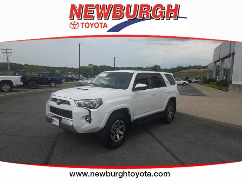 Certified 2023 Toyota 4Runner TRD Off-Road image 1