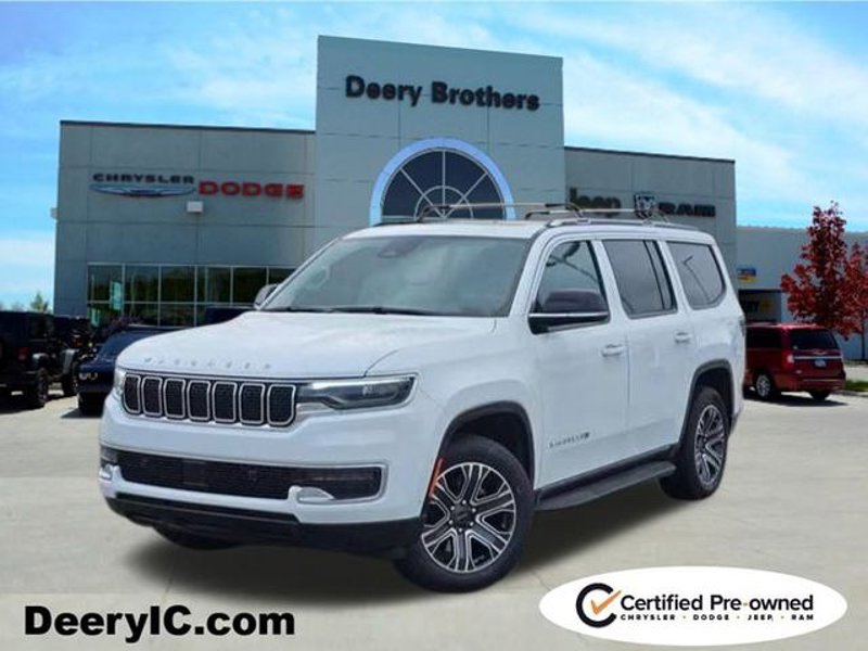 Certified 2024 Jeep Wagoneer L Series II w/ Flexible Seating Group image 1