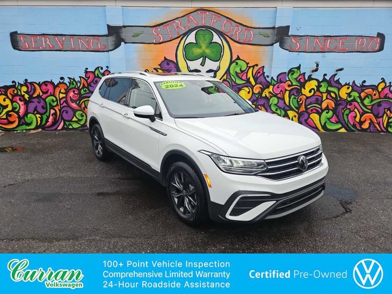 Certified 2024 Volkswagen Tiguan SE w/ Panoramic Sunroof Package image 1