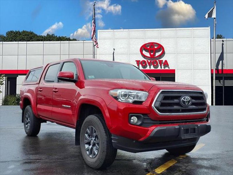 Certified 2023 Toyota Tacoma SR5 image 1
