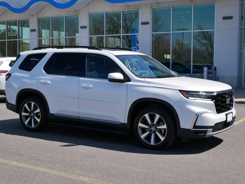 Certified 2025 Honda Pilot Elite image 1