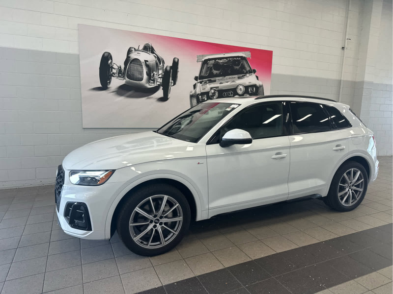 Certified 2022 Audi Q5 e Premium Plus w/ Premium Plus Package image 1