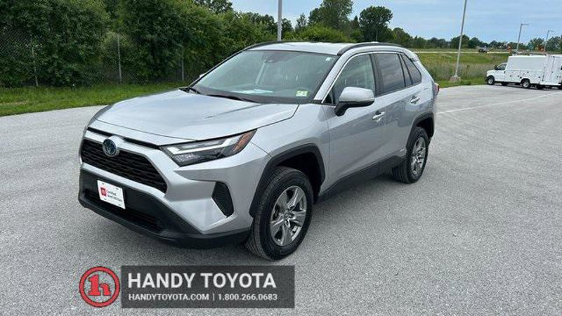 Certified 2024 Toyota RAV4 XLE image 1
