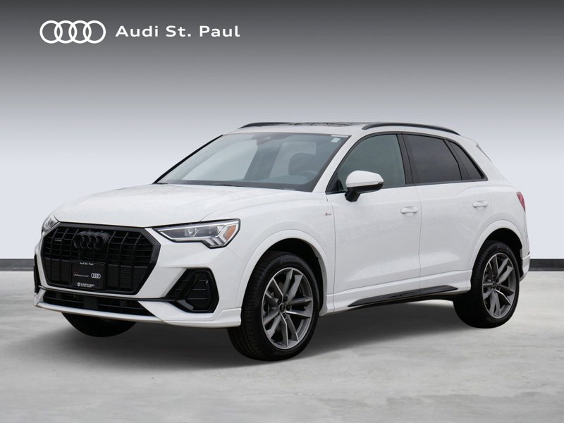 Certified 2024 Audi Q3 2.0T Premium w/ Black Optic Sport Package image 1