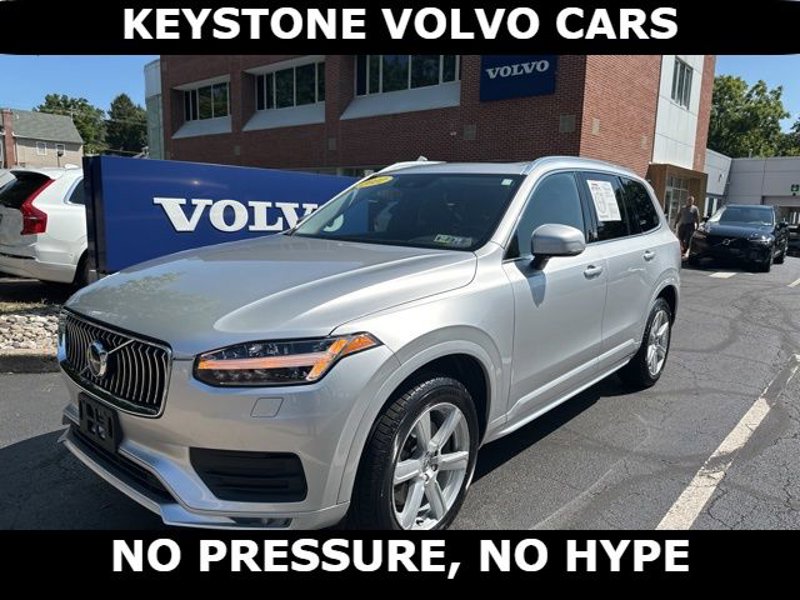 Certified 2022 Volvo XC90 T6 Momentum w/ Climate Package image 1