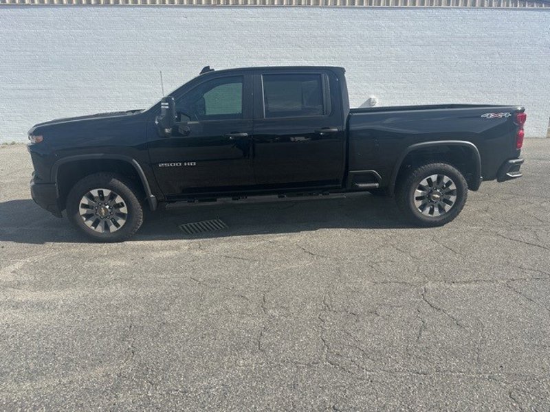 Certified 2024 Chevrolet Silverado 2500 Custom w/ Custom Value Package image 1