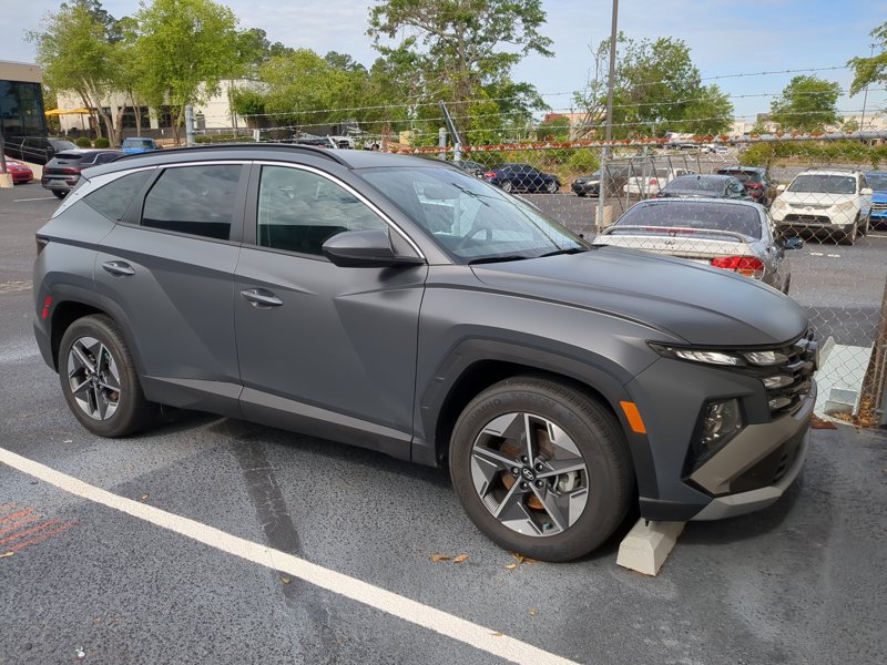 Certified 2025 Hyundai Tucson SEL image 1