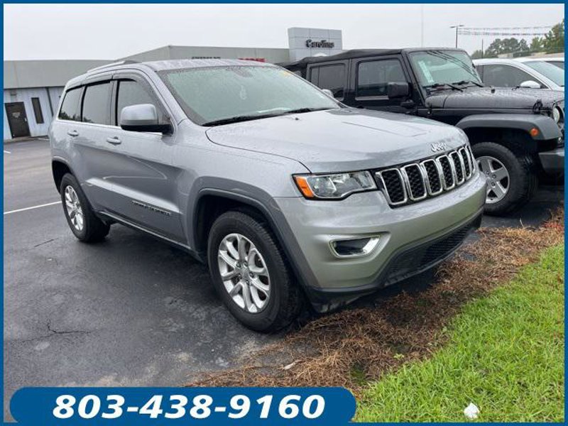 Certified 2021 Jeep Grand Cherokee Laredo image 1