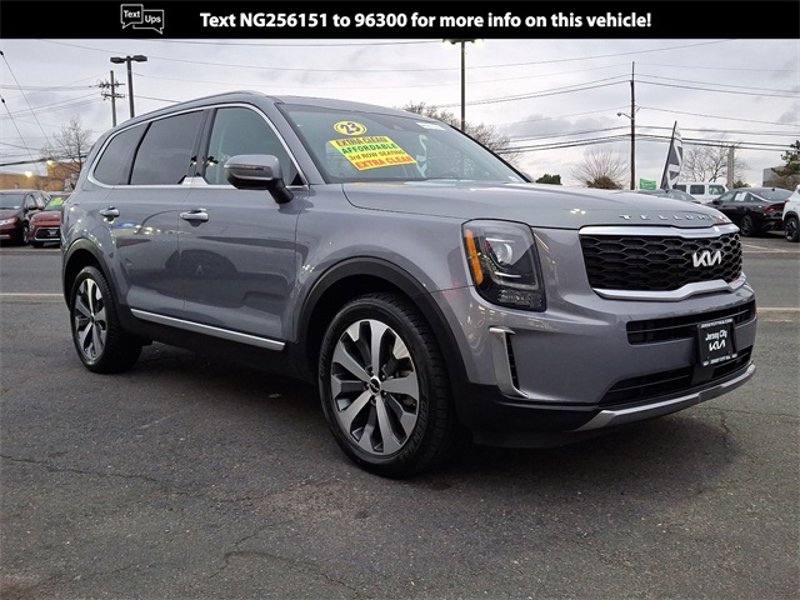 Certified 2022 Kia Telluride S image 1