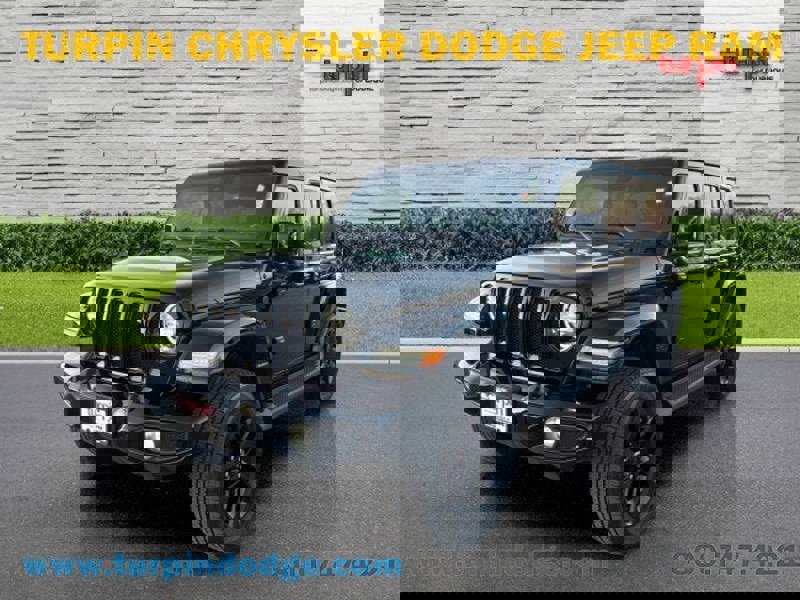 Certified 2023 Jeep Wrangler Unlimited Sahara image 1