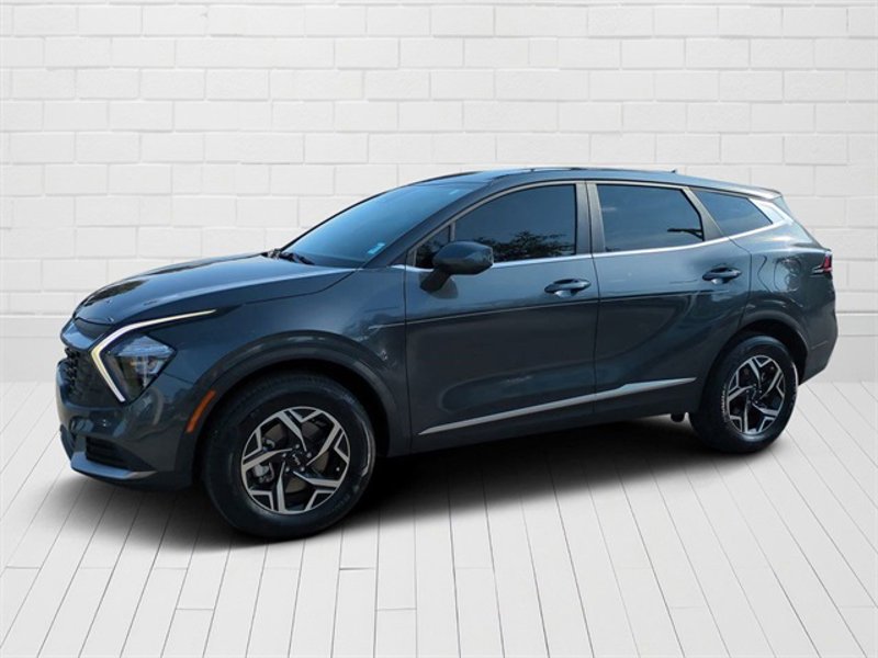 Certified 2023 Kia Sportage LX image 1