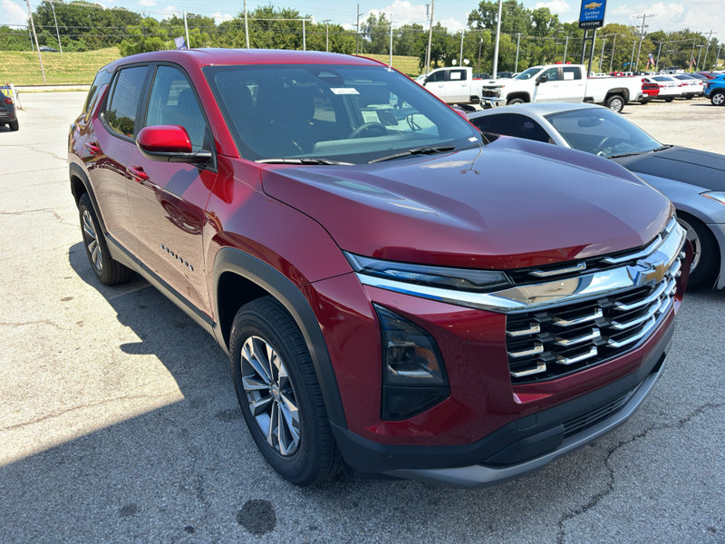 New 2026 Chevrolet Equinox LT image 1
