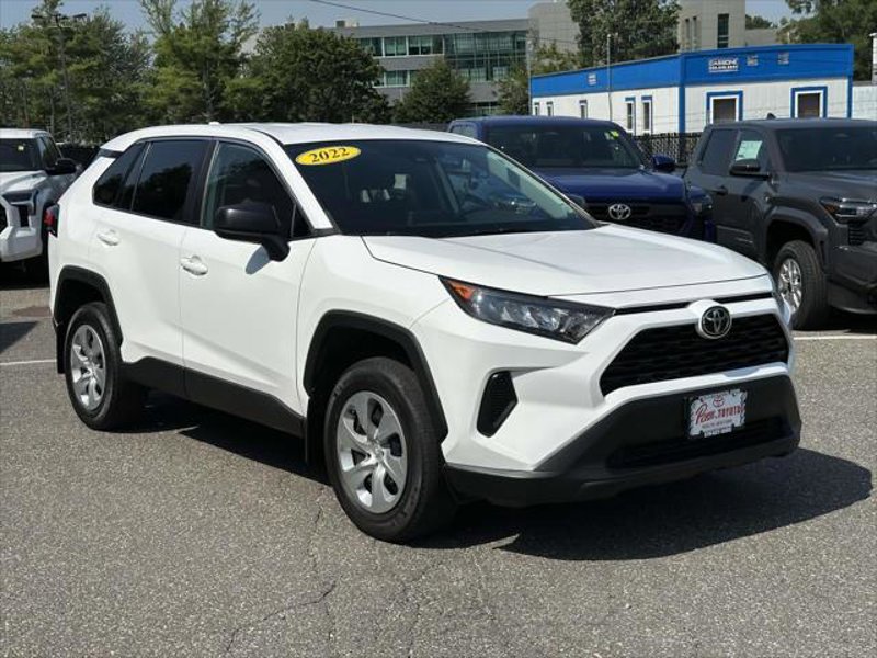 Certified 2022 Toyota RAV4 LE image 1