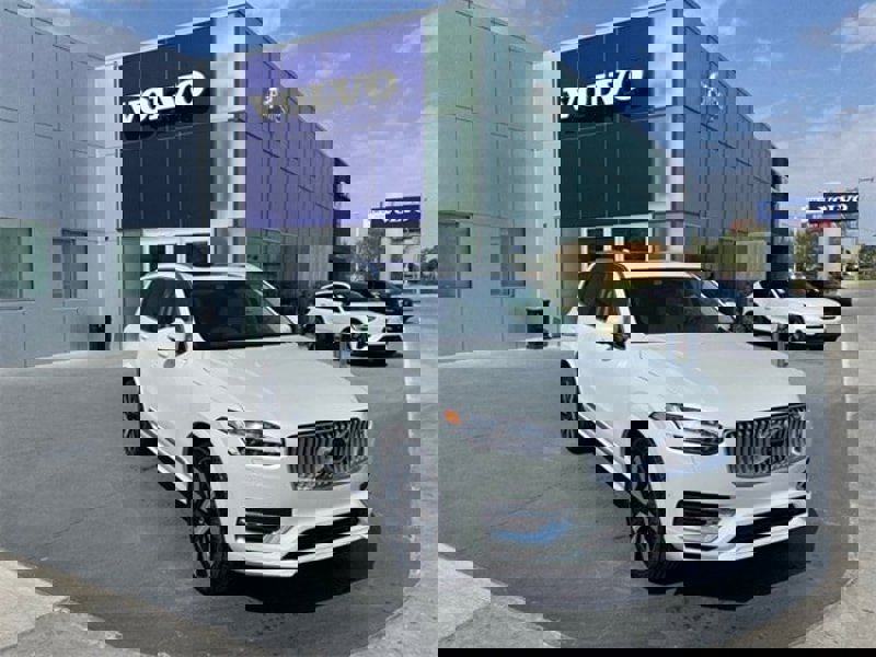Certified 2025 Volvo XC90 T8 Plus w/ Protection Package Premier image 1