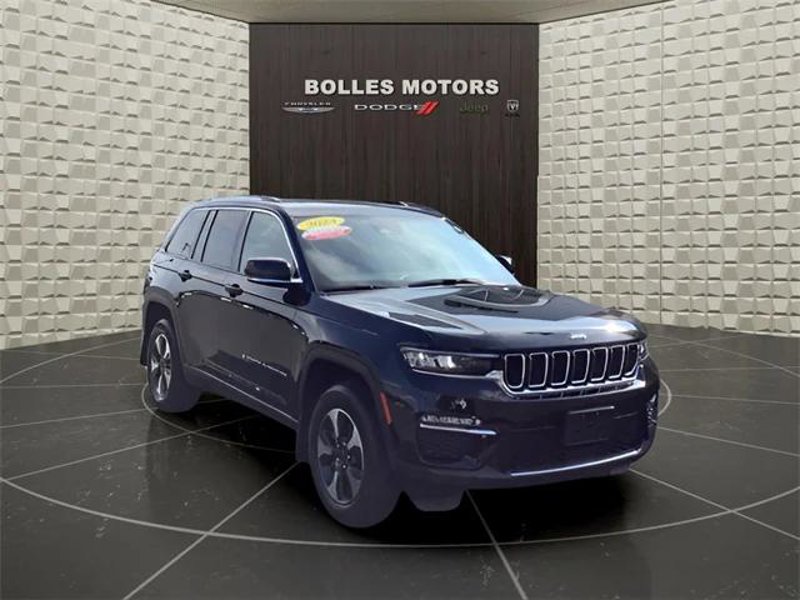 Certified 2024 Jeep Grand Cherokee Limited 4xe image 1