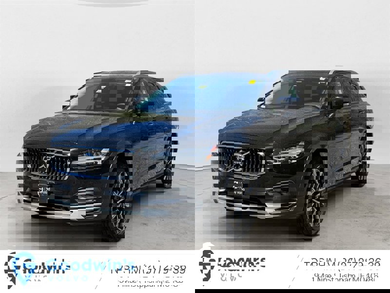 Certified 2024 Volvo V90 B6 Cross Country Plus image 1