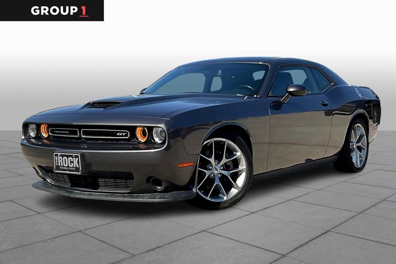 Certified 2023 Dodge Challenger GT image 1