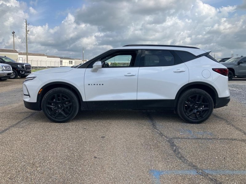 Certified 2024 Chevrolet Blazer LT w/ Convenience Package image 1