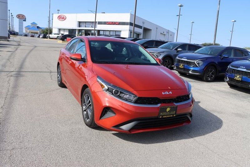 Certified 2024 Kia Forte LXS w/ LXS Technology Package image 1