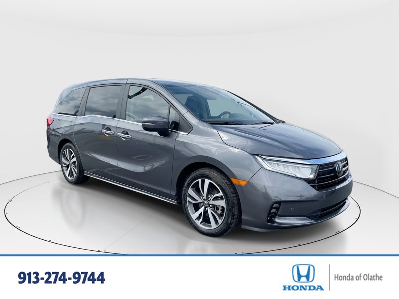 Certified 2024 Honda Odyssey Touring image 1