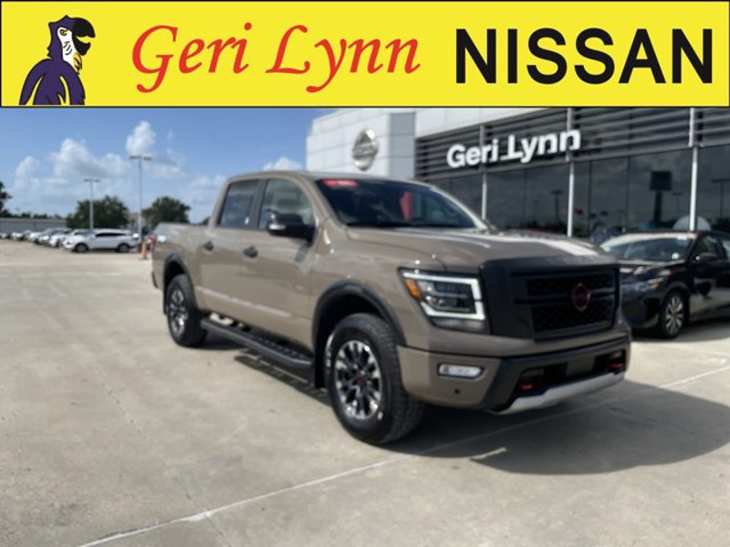 Certified 2024 Nissan Titan PRO-4X w/ Pro-4x Convenience Package image 1