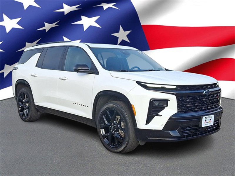 Certified 2024 Chevrolet Traverse RS w/ LPO, Floor Liner Package image 1