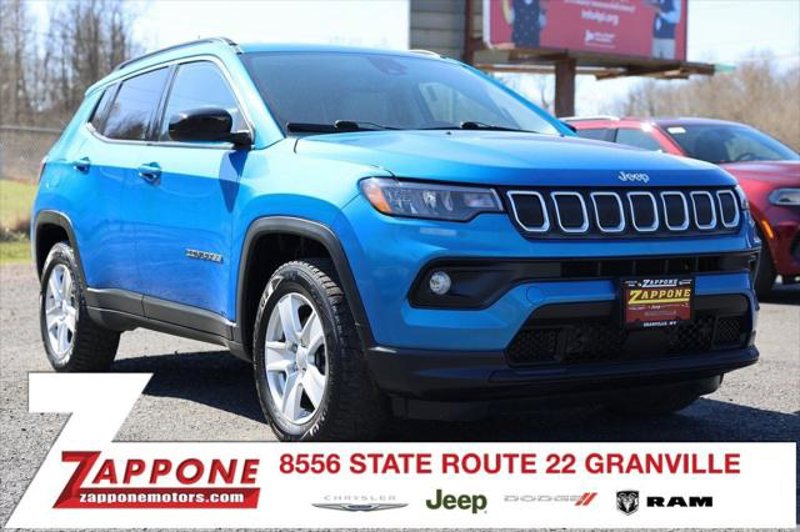 Certified 2022 Jeep Compass Latitude image 1