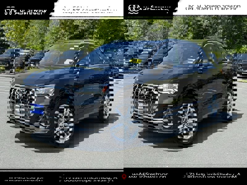 Certified 2024 Audi Q3 2.0T Premium Plus w/ Premium Plus Package image 1
