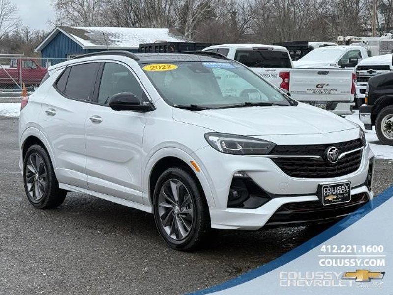 Certified 2022 Buick Encore GX Essence w/ Advanced Technology Package image 1