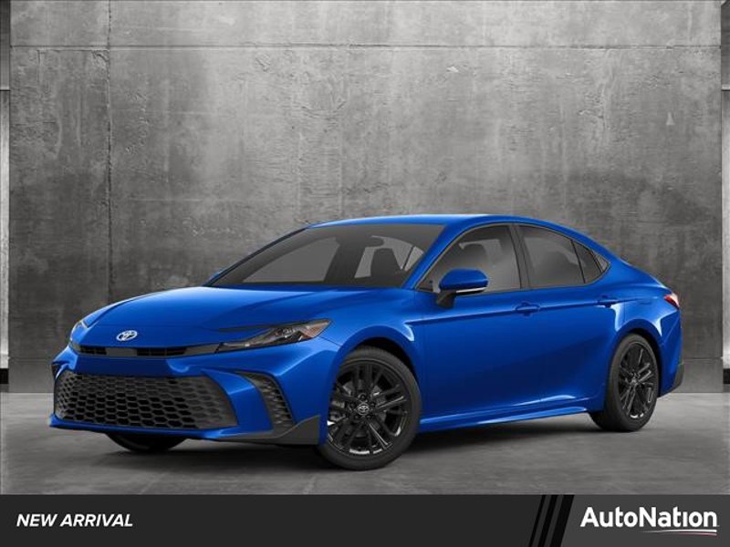 Certified 2025 Toyota Camry LE image 1