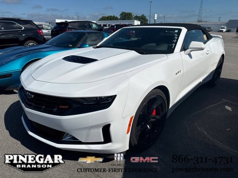 Certified 2023 Chevrolet Camaro LT w/ RS Package image 1