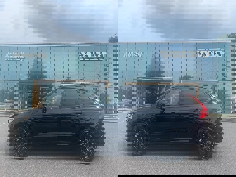 Certified 2024 Volvo XC60 T8 Ultimate w/ Climate Package image 1