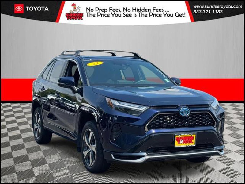 Certified 2023 Toyota RAV4 SE image 1