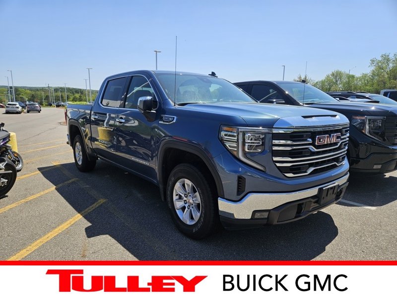 Certified 2024 GMC Sierra 1500 SLT image 1