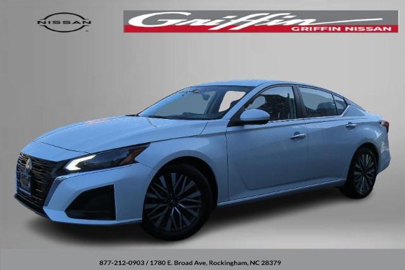 Certified 2023 Nissan Altima 2.5 SV image 1