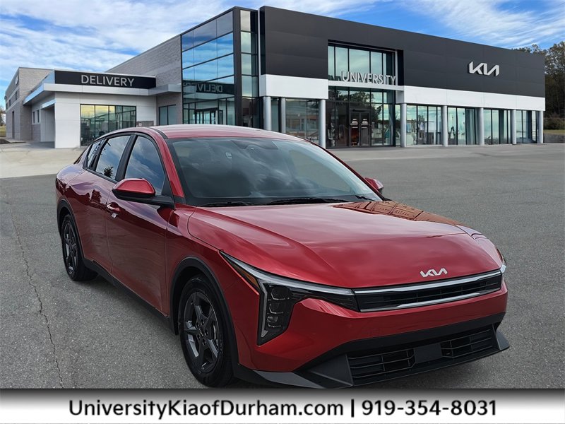 Certified 2025 Kia K4 LXS image 1