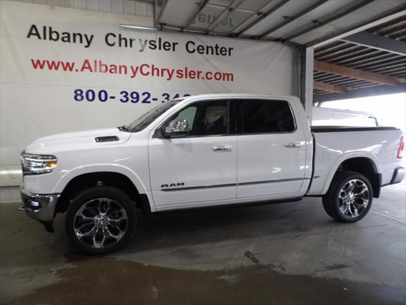 Certified 2022 RAM 1500 Limited image 1