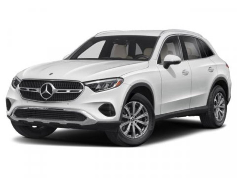 Used 2024 Mercedes-Benz GLC 300 4MATIC image 1