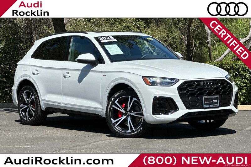 Certified 2025 Audi Q5 2.0T Premium Plus image 1