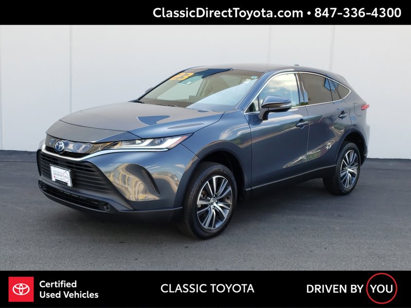 Certified 2023 Toyota Venza LE image 1