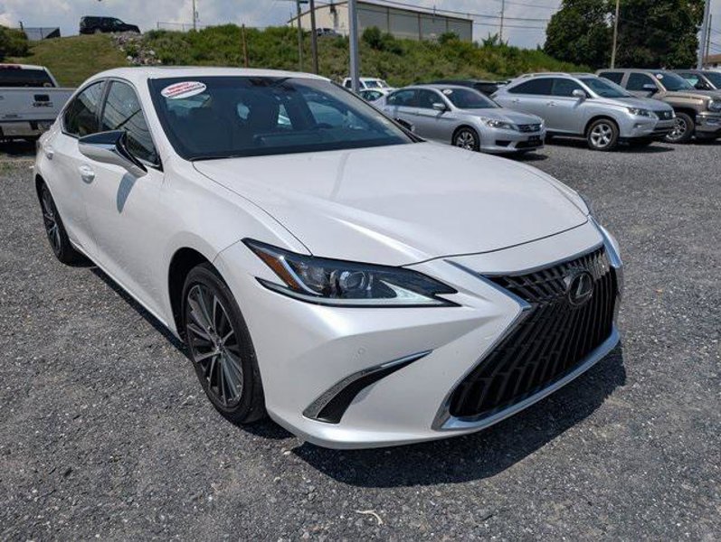 Certified 2022 Lexus ES 350 w/ Premium Package image 1