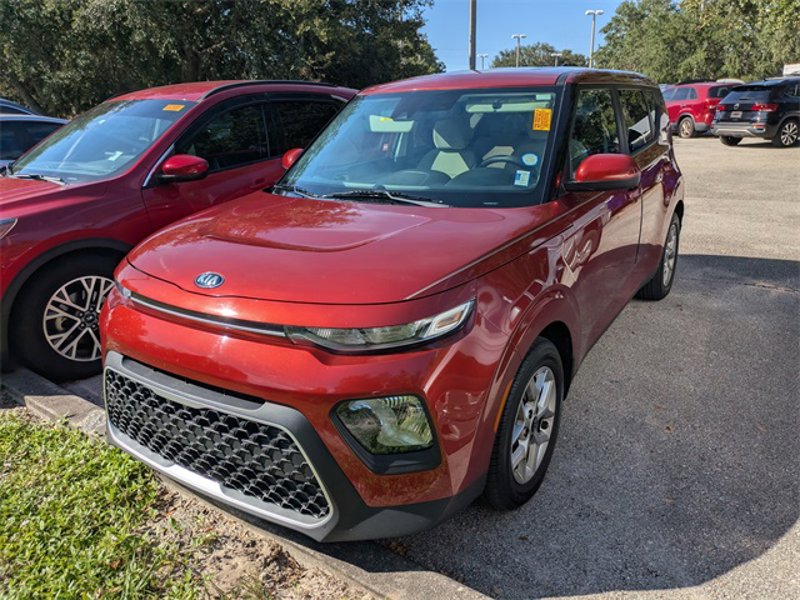 Certified 2020 Kia Soul S image 1
